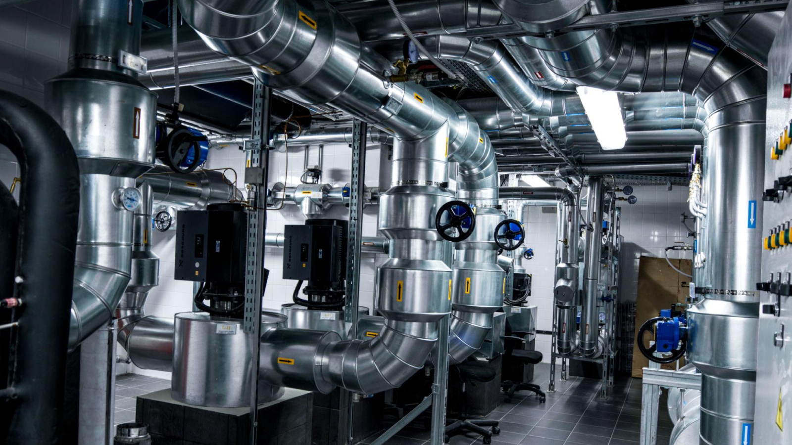 How to Choose the Right Pump for Industrial Applications